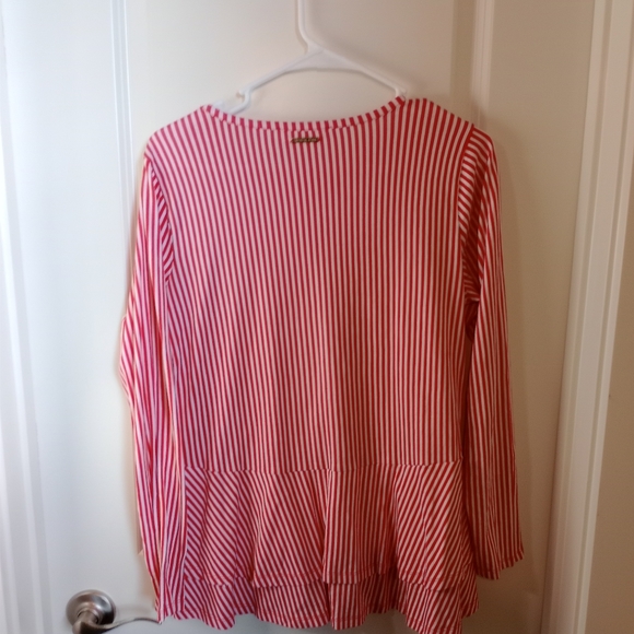 Women's top - Picture 6 of 8